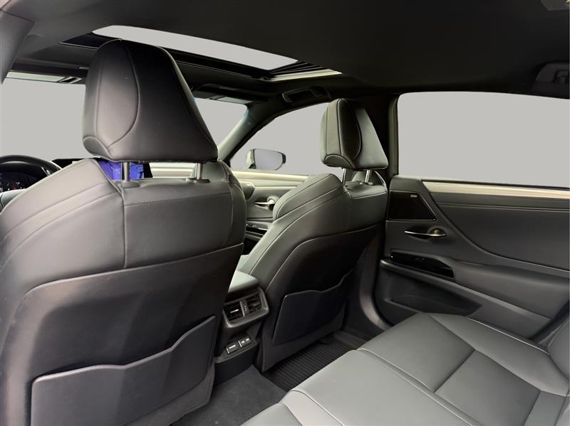 Lexus ES 350 F SPORT 2023