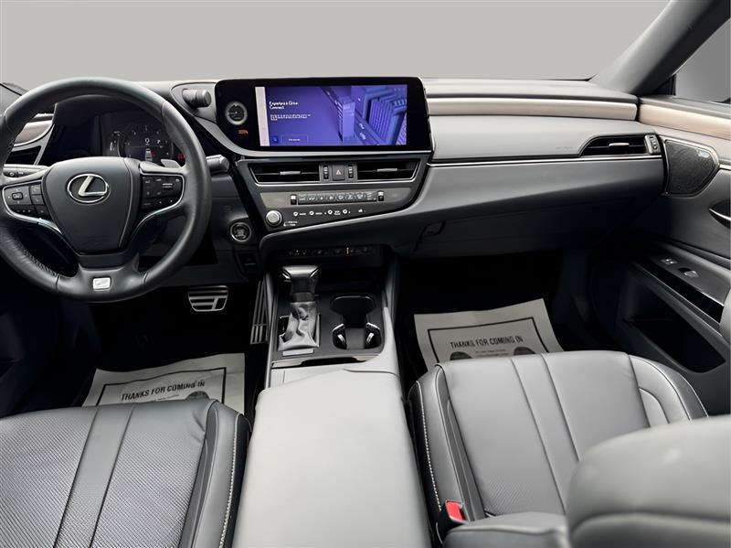 Lexus ES 350 F SPORT 2023