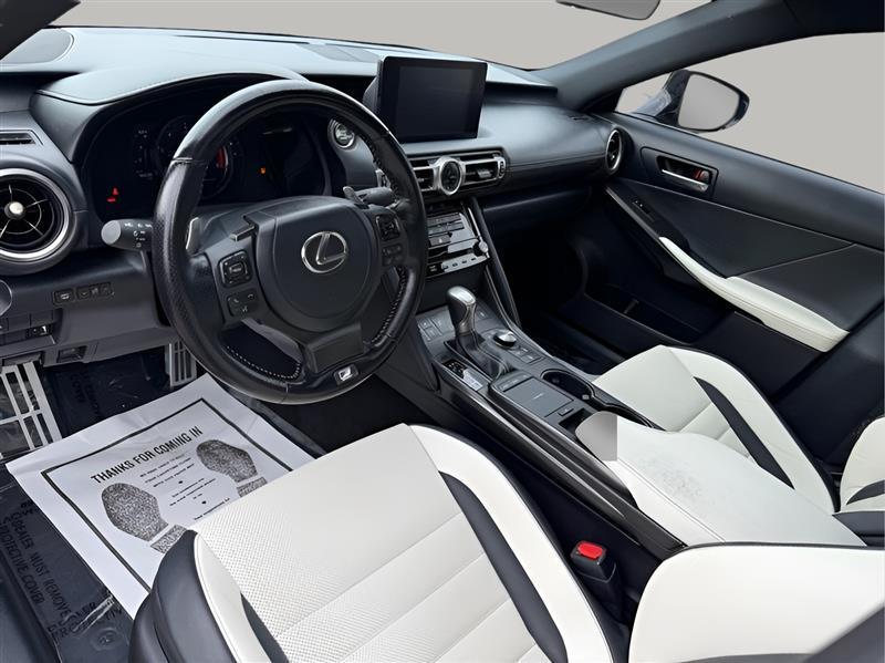 Lexus IS F SPORT 350 RWD 2022