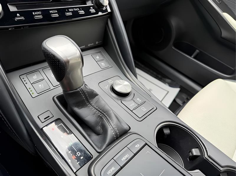 Lexus IS F SPORT 350 RWD 2022