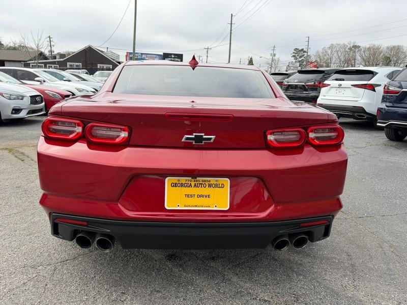 Chevrolet Camaro LT1 2D Coupe 2020