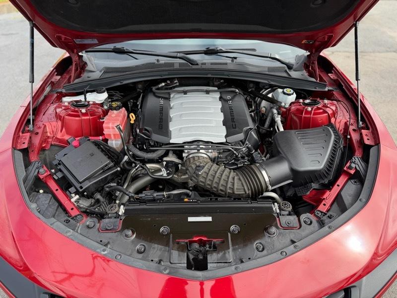 Chevrolet Camaro LT1 2D Coupe 2020