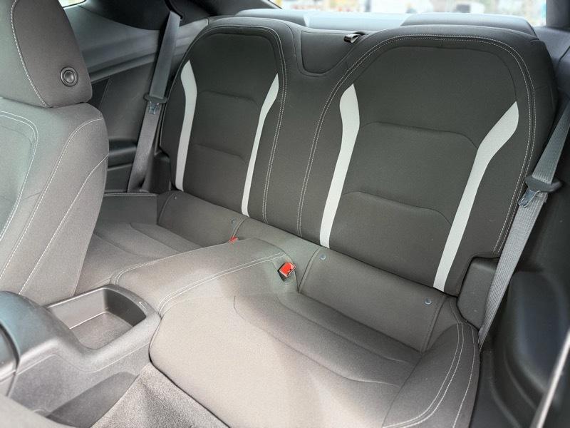 Chevrolet Camaro LT1 2D Coupe 2020