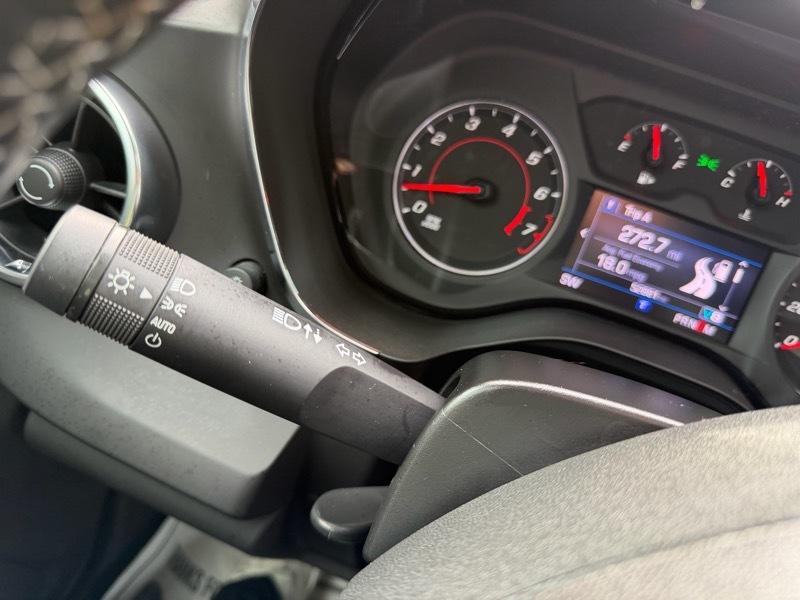 Chevrolet Camaro LT1 2D Coupe 2020