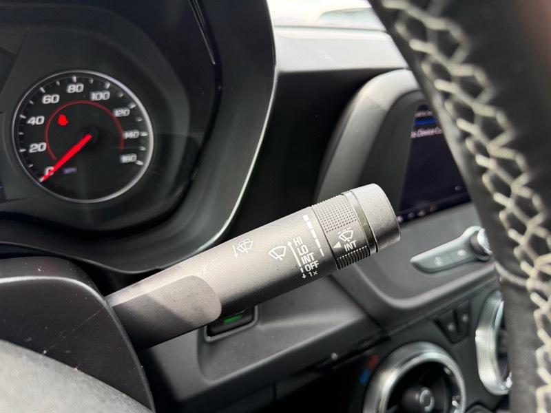 Chevrolet Camaro LT1 2D Coupe 2020