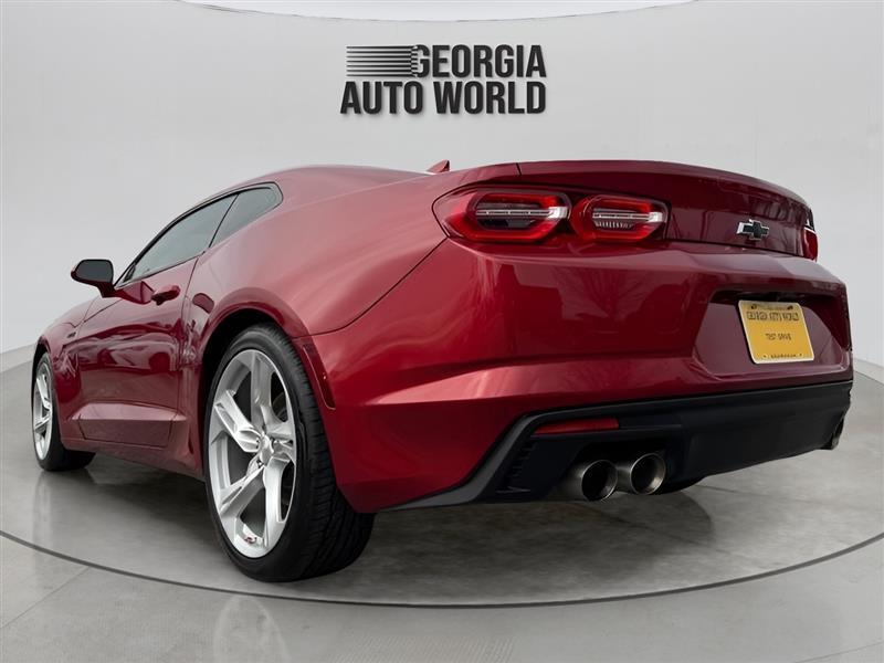 Chevrolet Camaro LT1 2D Coupe 2020