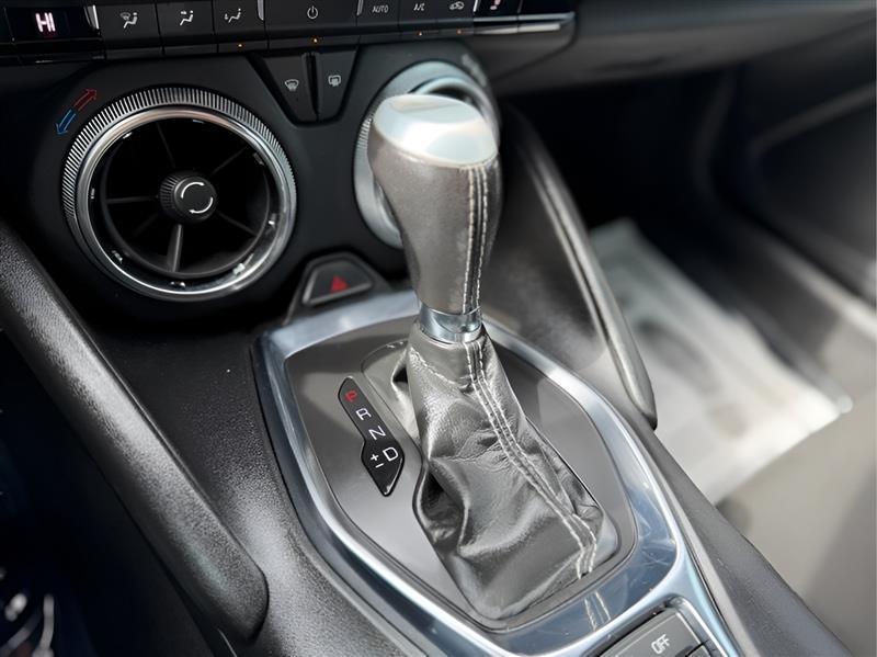 Chevrolet Camaro LT1 2D Coupe 2020