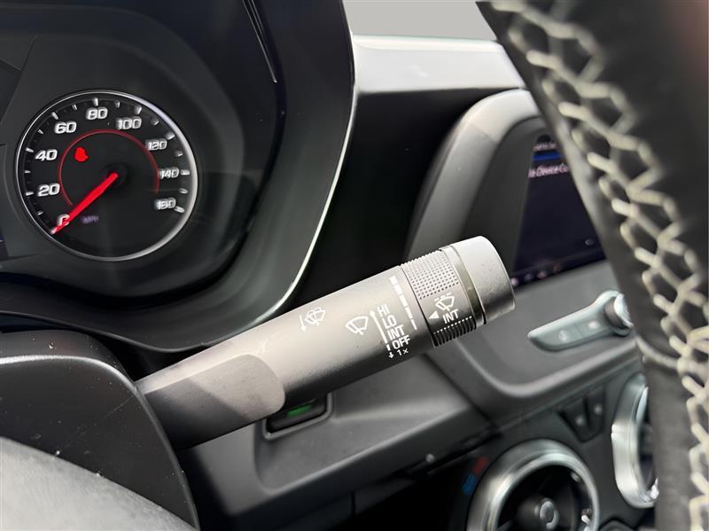 Chevrolet Camaro LT1 2D Coupe 2020