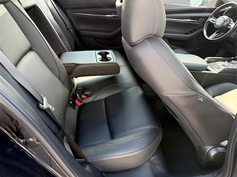 Mazda MAZDA3 Preferred Hatchback AWD 2022