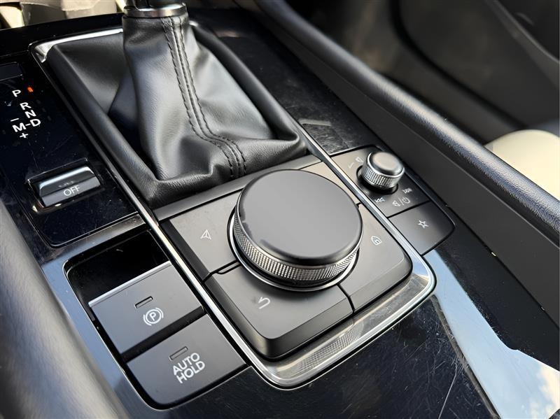 Mazda MAZDA3 Preferred Hatchback AWD 2022