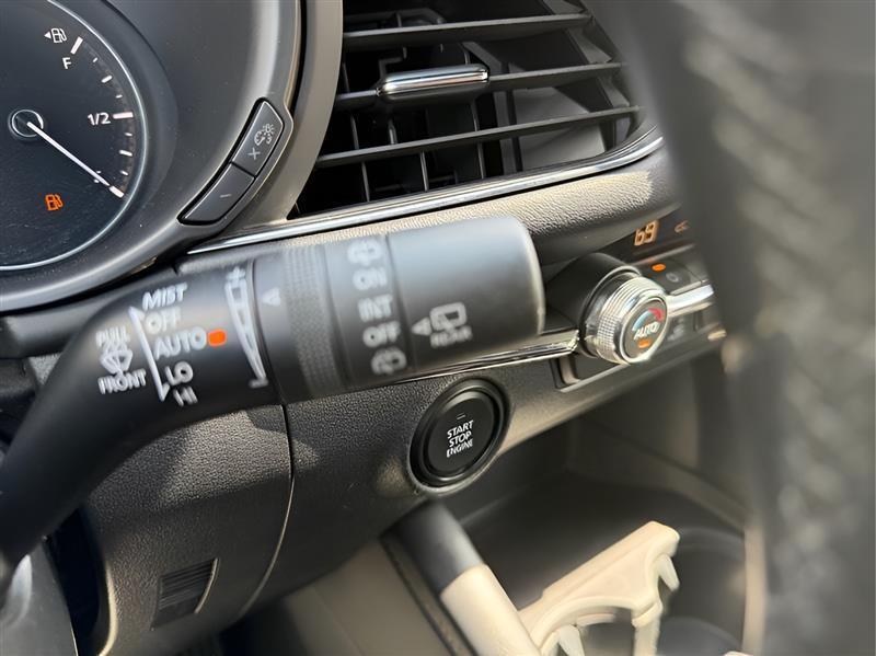 Mazda MAZDA3 Preferred Hatchback AWD 2022