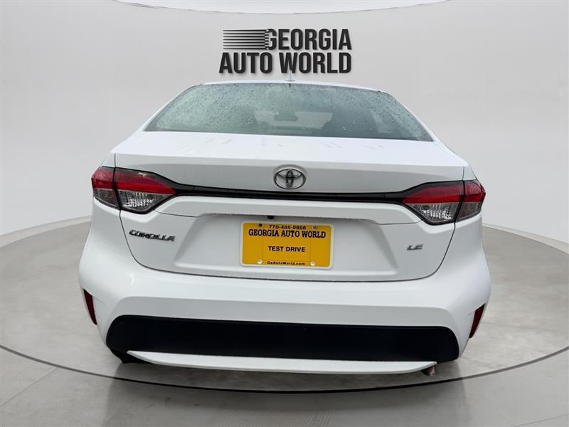 Toyota Corolla LE 2021