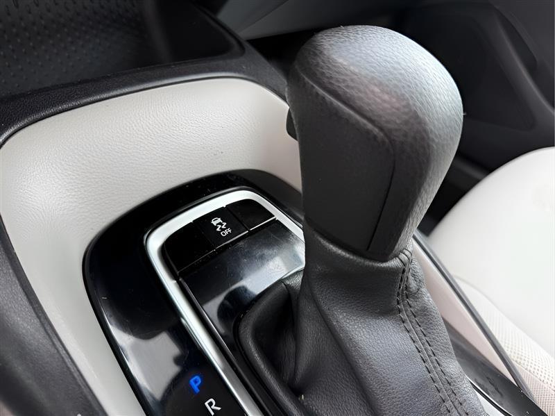 Toyota Corolla LE 2021