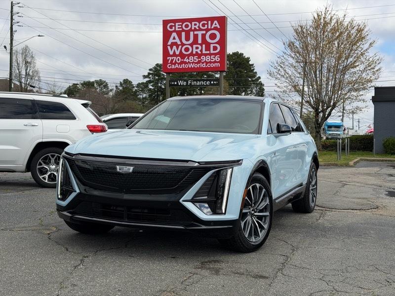 2024 Cadillac Lyriq Sport-3