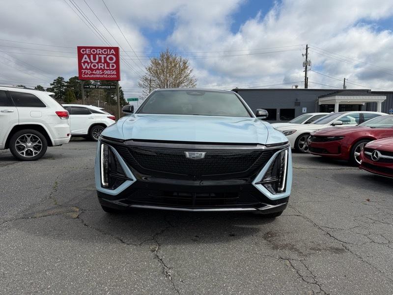 Cadillac Lyriq Sport-3 2024