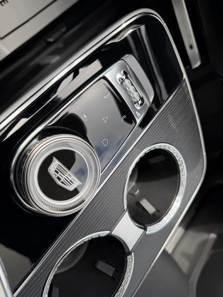 Cadillac Lyriq Sport-3 2024