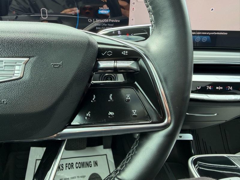 Cadillac Lyriq Sport-3 2024