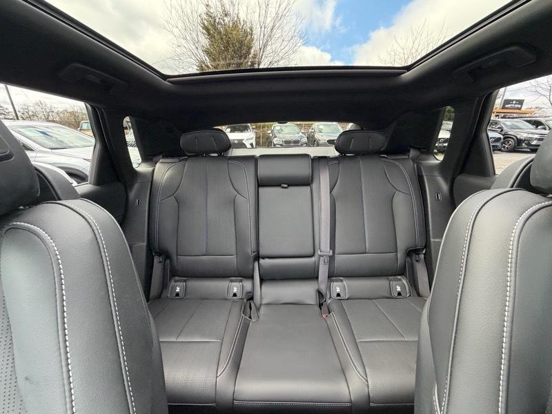 Cadillac Lyriq Sport-3 2024