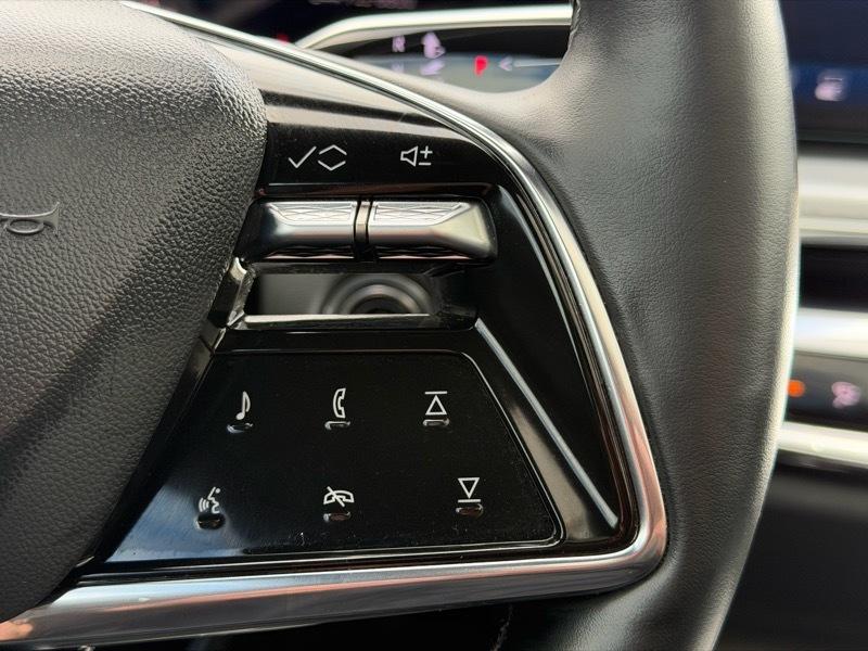 Cadillac Lyriq Sport-3 2024