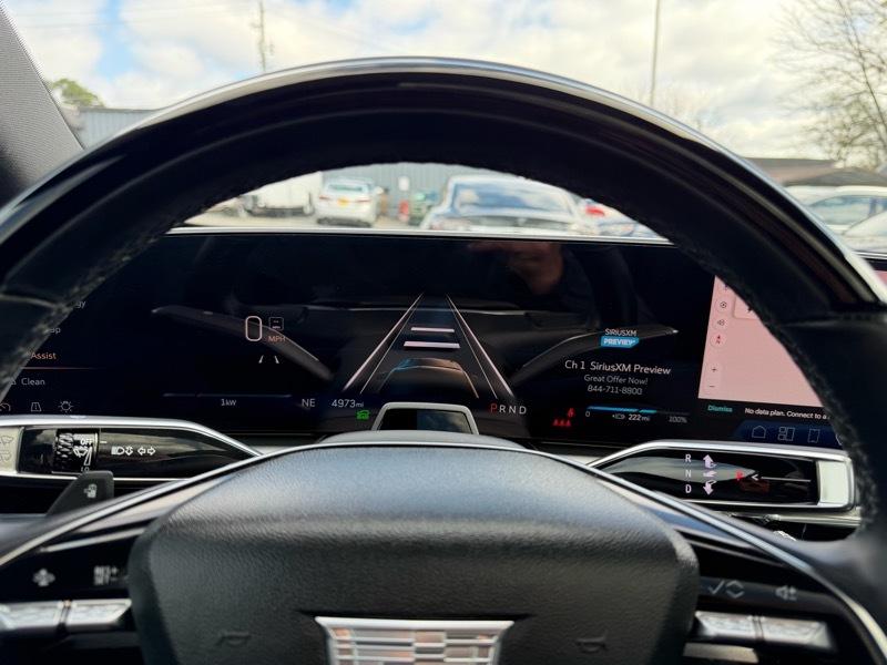 Cadillac Lyriq Sport-3 2024