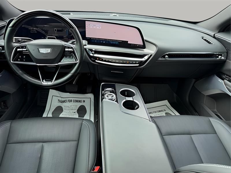 Cadillac Lyriq Sport-3 2024