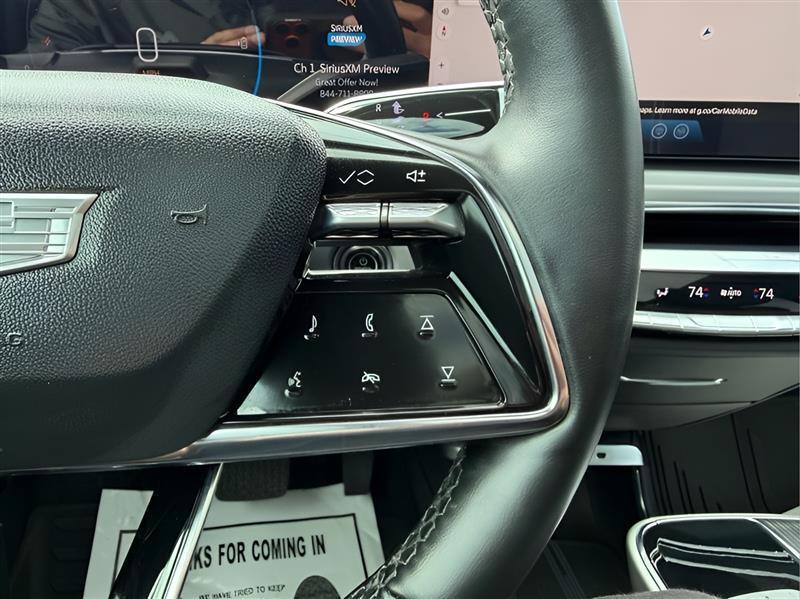 Cadillac Lyriq Sport-3 2024