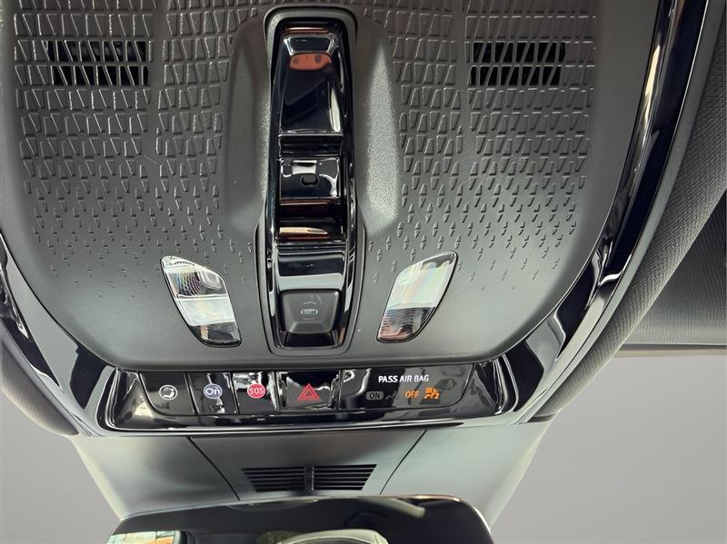 Cadillac Lyriq Sport-3 2024