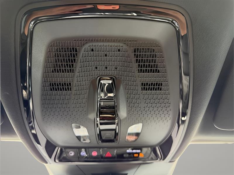 Cadillac Lyriq Sport-3 2024