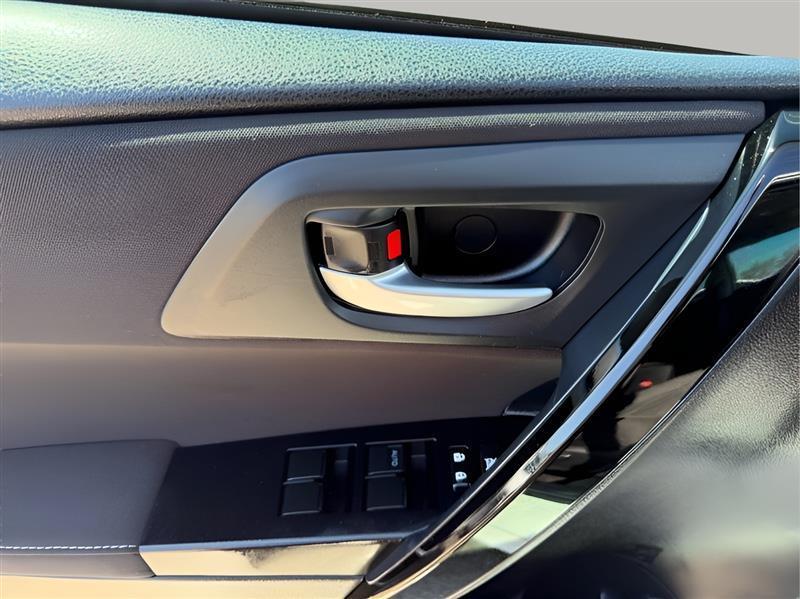 Toyota Corolla iM 4D Hatchback at 2017