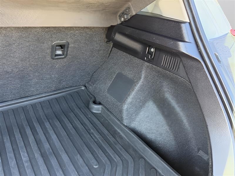 Toyota Corolla iM 4D Hatchback at 2017