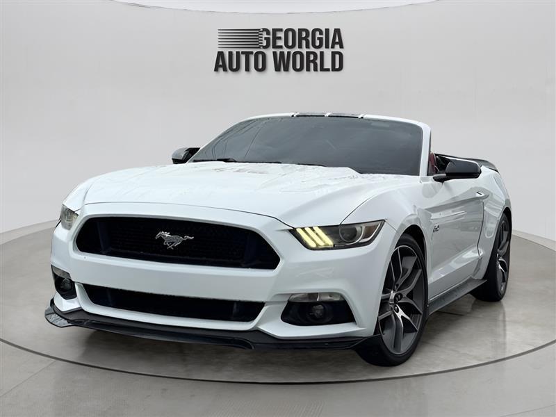 2015 Ford Mustang 2dr Convertible Premium