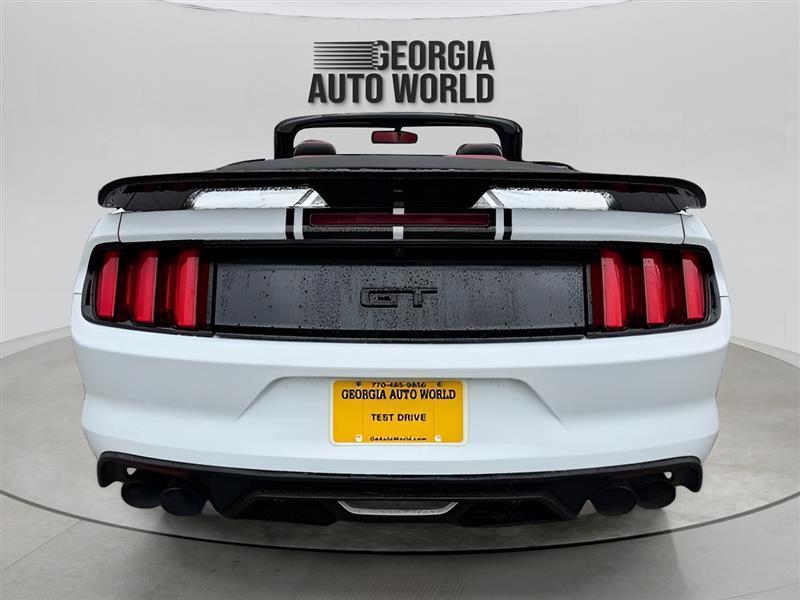 Ford Mustang 2dr Convertible Premium 2015