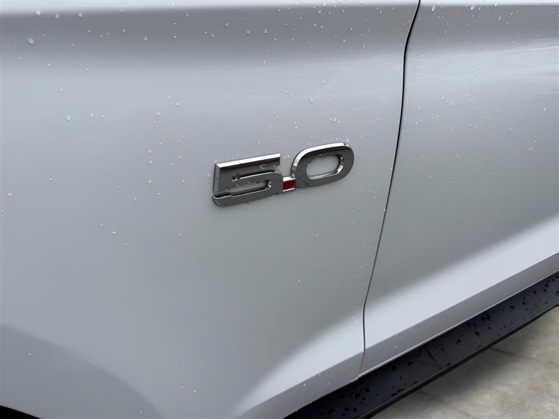 Ford Mustang 2dr Convertible Premium 2015