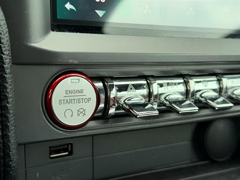 Ford Mustang 2dr Convertible Premium 2015