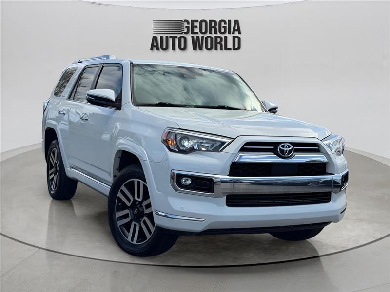 Toyota 4Runner Limited 4WD 2021