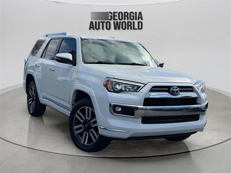 Toyota 4Runner Limited 4WD 2021