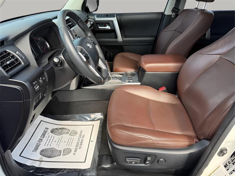 Toyota 4Runner Limited 4WD 2021