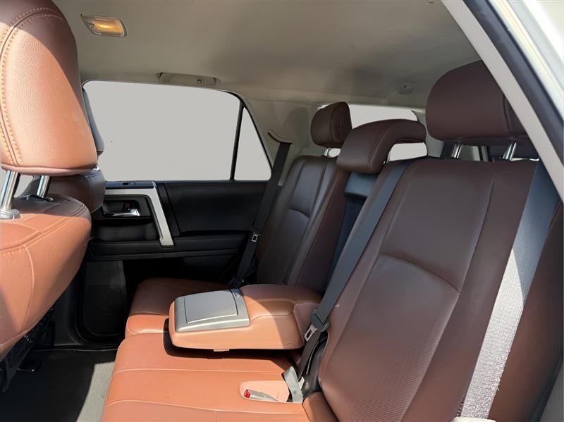 Toyota 4Runner Limited 4WD 2021