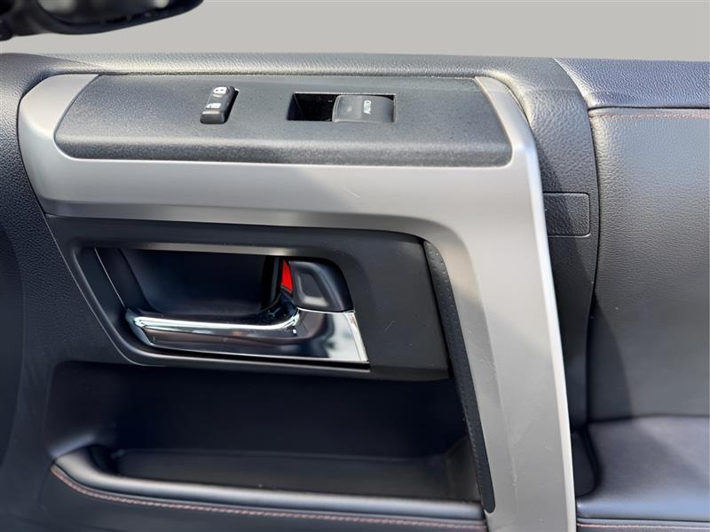 Toyota 4Runner Limited 4WD 2021