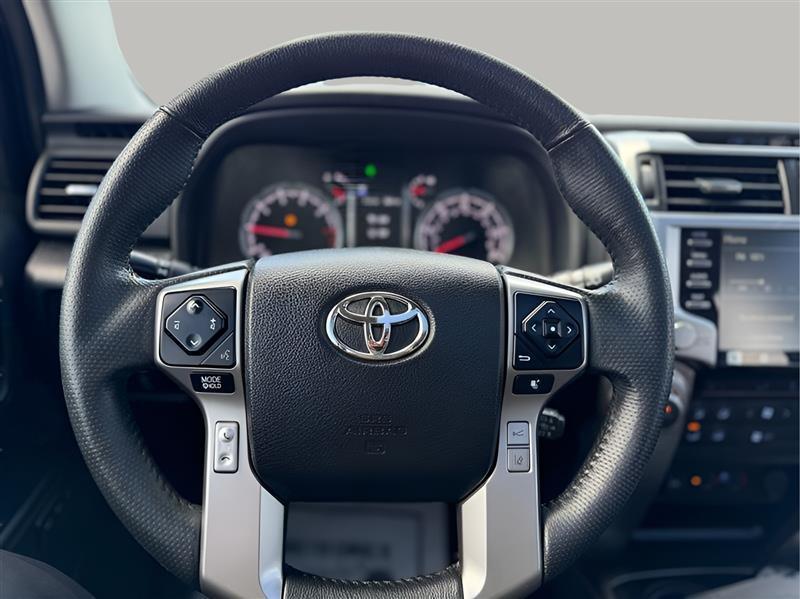 Toyota 4Runner Limited 4WD 2021