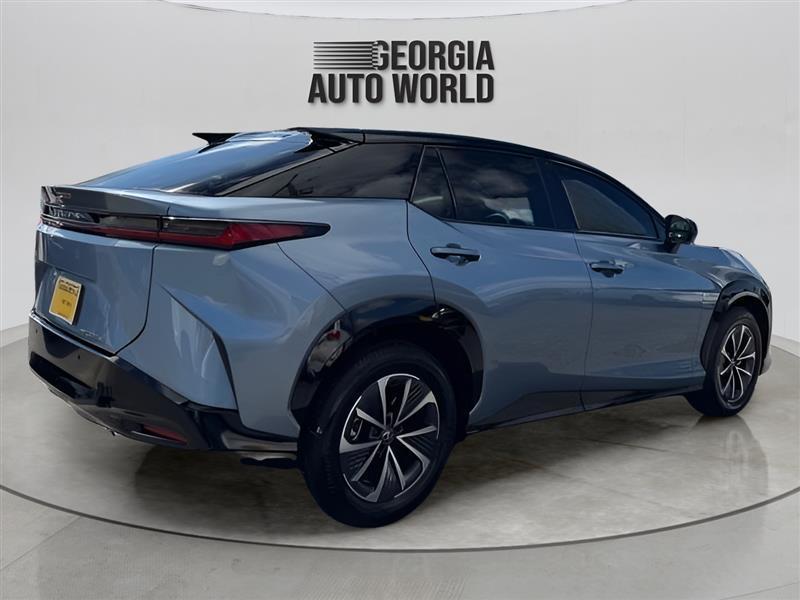 Lexus RZ 300e Premium w/18" Wheels 2025
