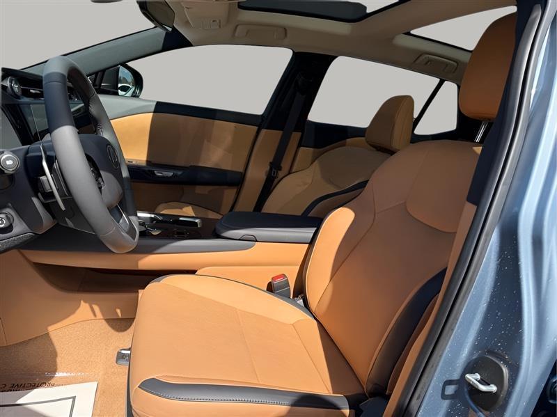 Lexus RZ 300e Premium w/18" Wheels 2025