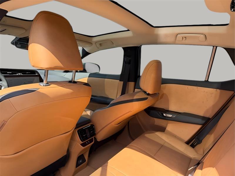 Lexus RZ 300e Premium w/18" Wheels 2025