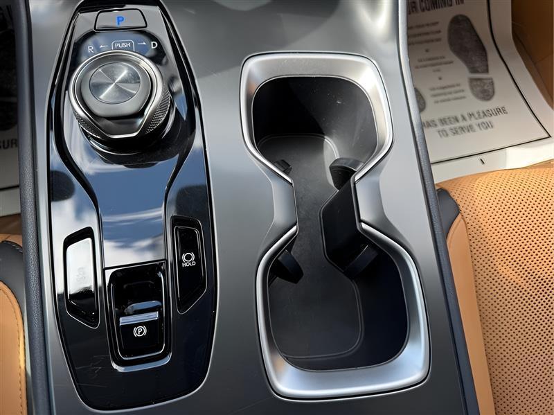 Lexus RZ 300e Premium w/18" Wheels 2025