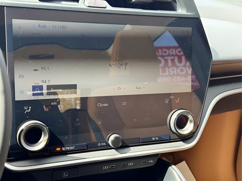 Lexus RZ 300e Premium w/18" Wheels 2025