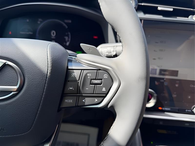 Lexus RZ 300e Premium w/18" Wheels 2025