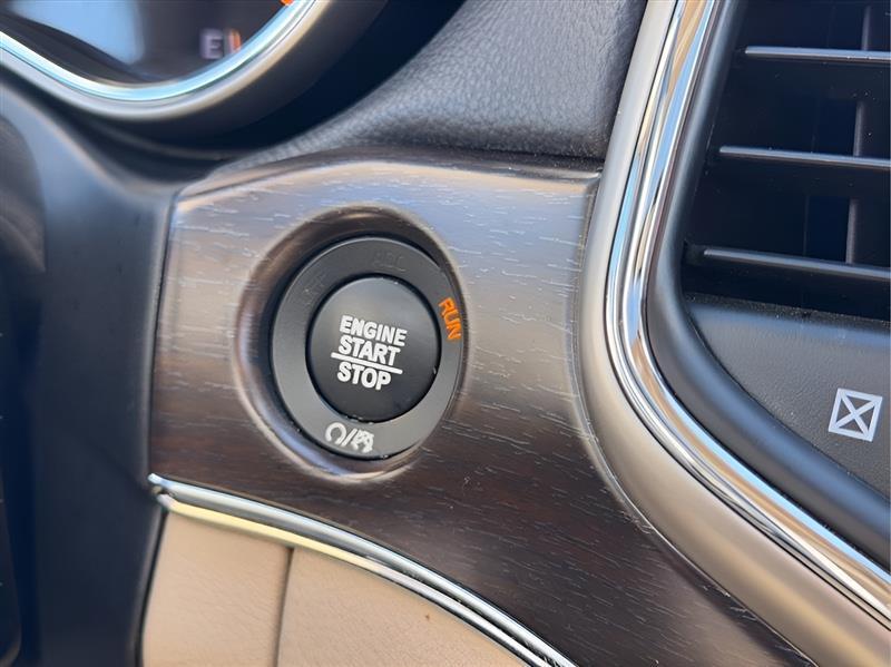 Jeep Grand Cherokee Limited 4WD 2017