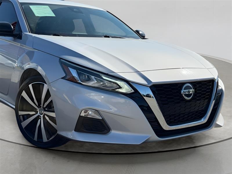 Nissan Altima VC-T SR 2020