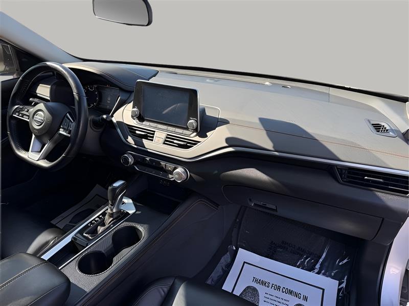 Nissan Altima VC-T SR 2020