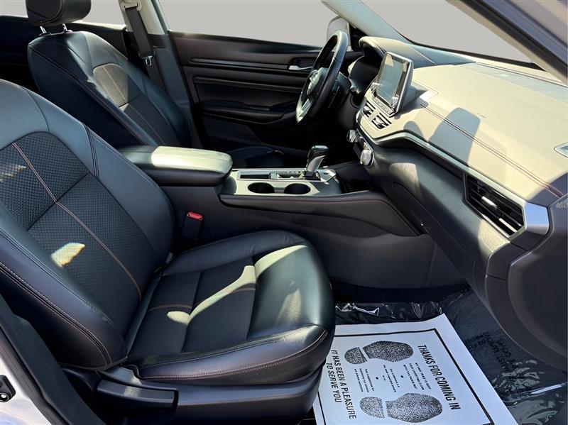 Nissan Altima VC-T SR 2020